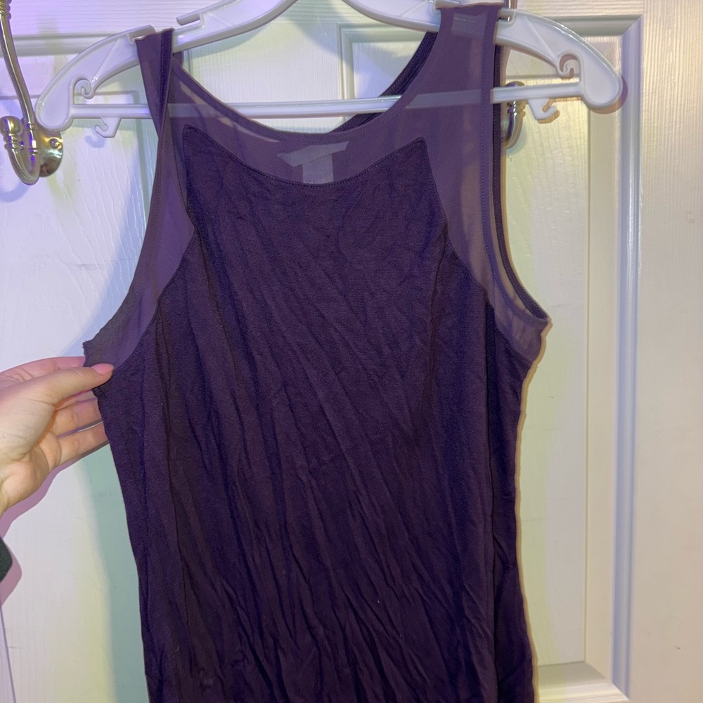 H & M Elegant Purple Sleeveless Top